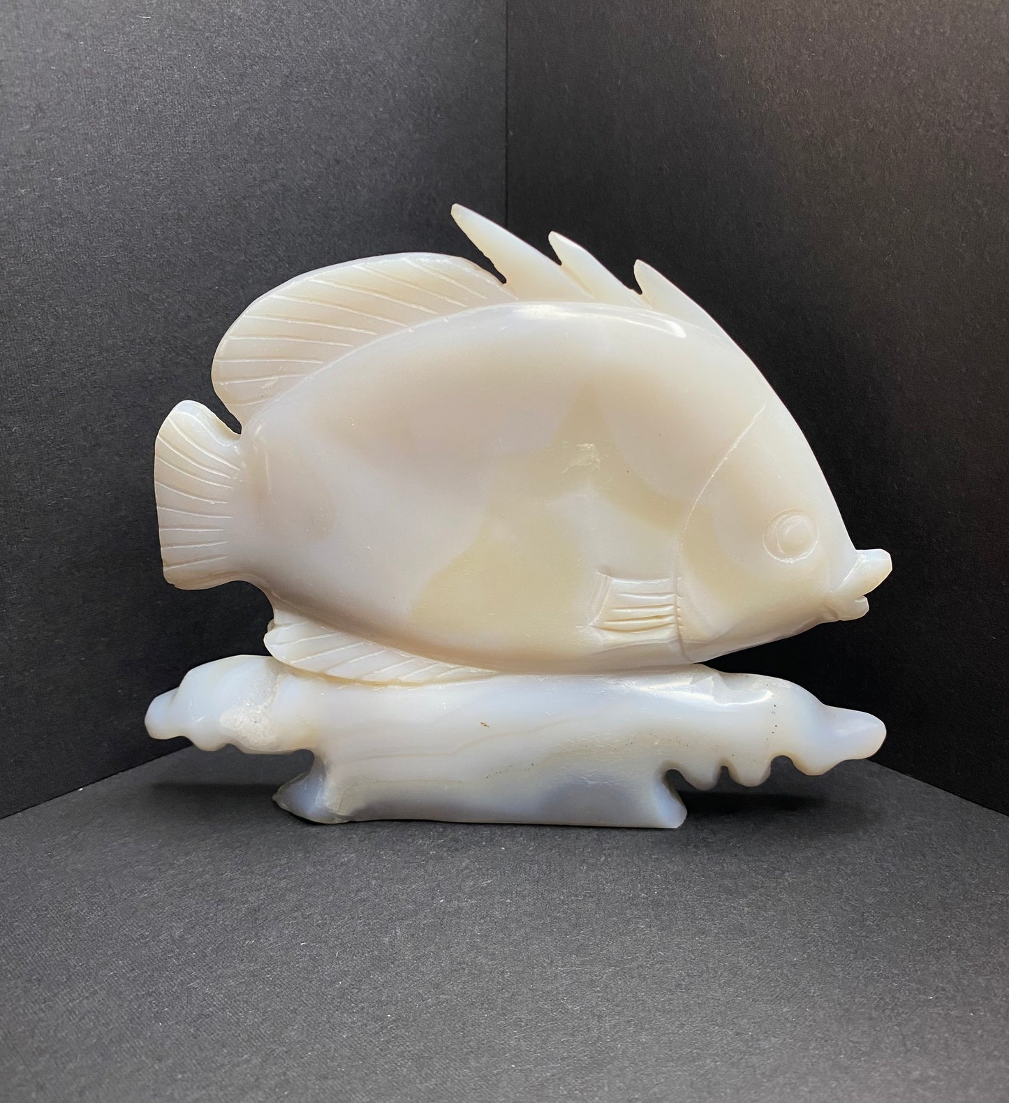 Agate Druzy Blue Lace Fish Carving - Nymphs Nook