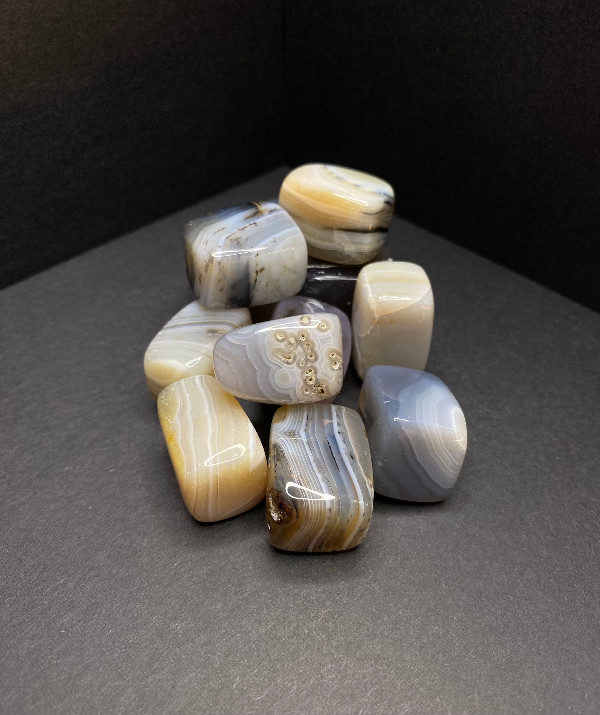 Agate Tumbled Stones, Medium Chunks - Nymphs Nook