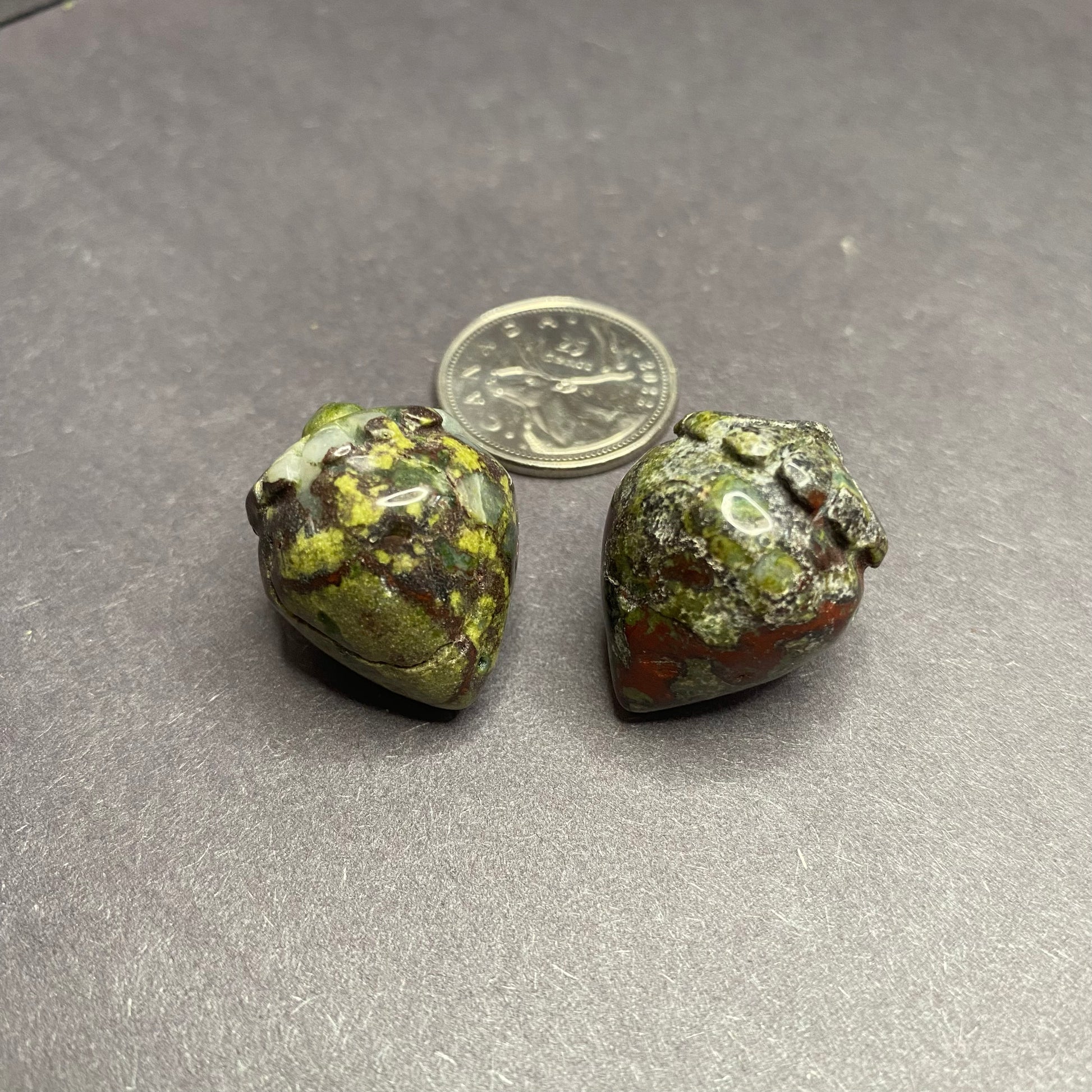 Bloodstone Jasper Strawberry Carvings - Nymphs Nook
