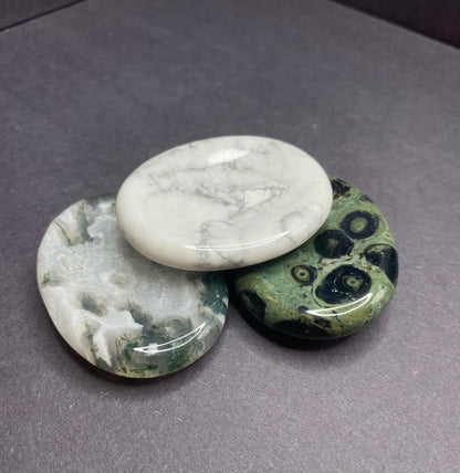 Worry Stones: Assorted Gemstone - Nymphs Nook
